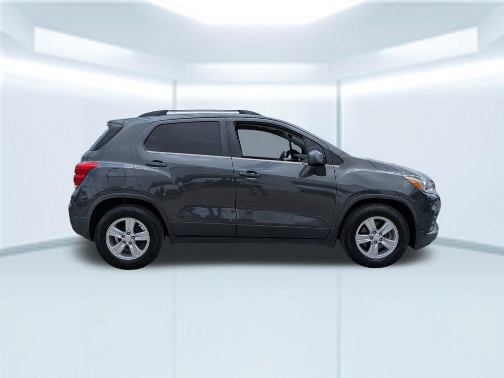 Used 2019 Chevrolet Trax LT FWD image 7