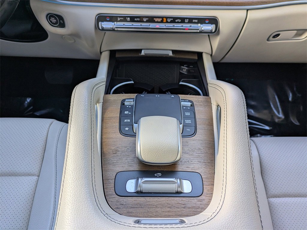 Used 2023 Mercedes-Benz GLS 450 4MATIC image 21