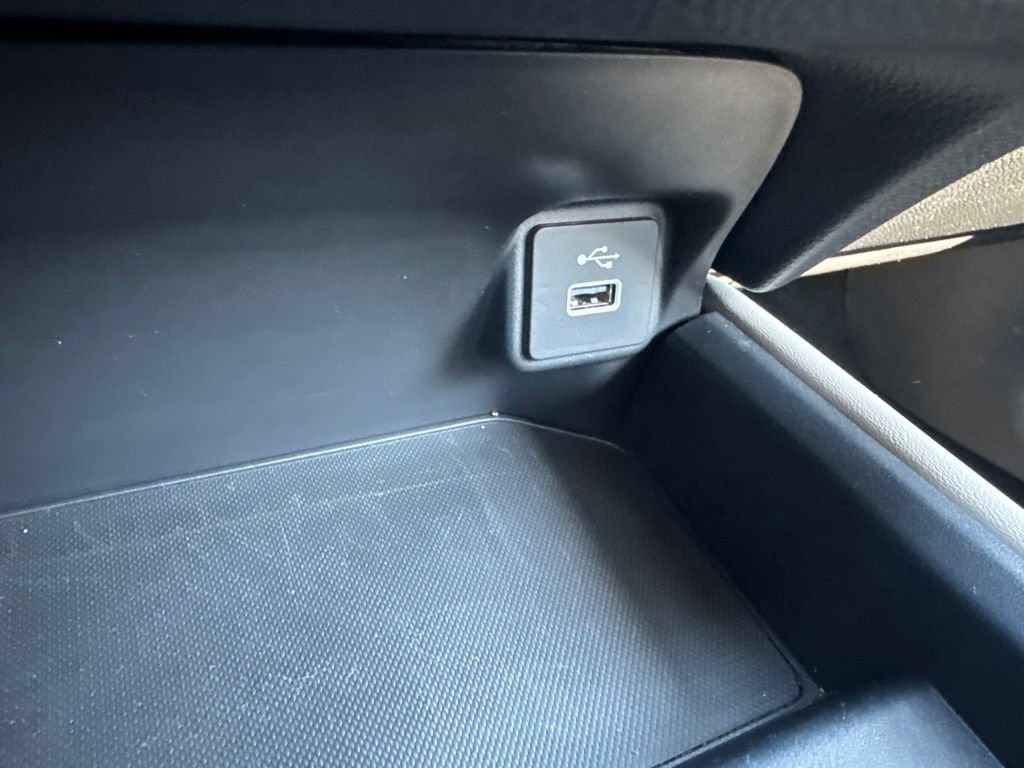 Certified 2024 Honda HR-V LX image 28
