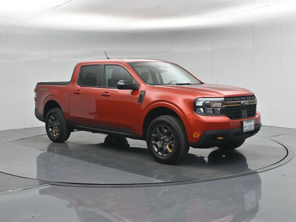 Certified 2024 Ford Maverick Tremor w/ Tremor Off-Road Package AWD/4WD image 30