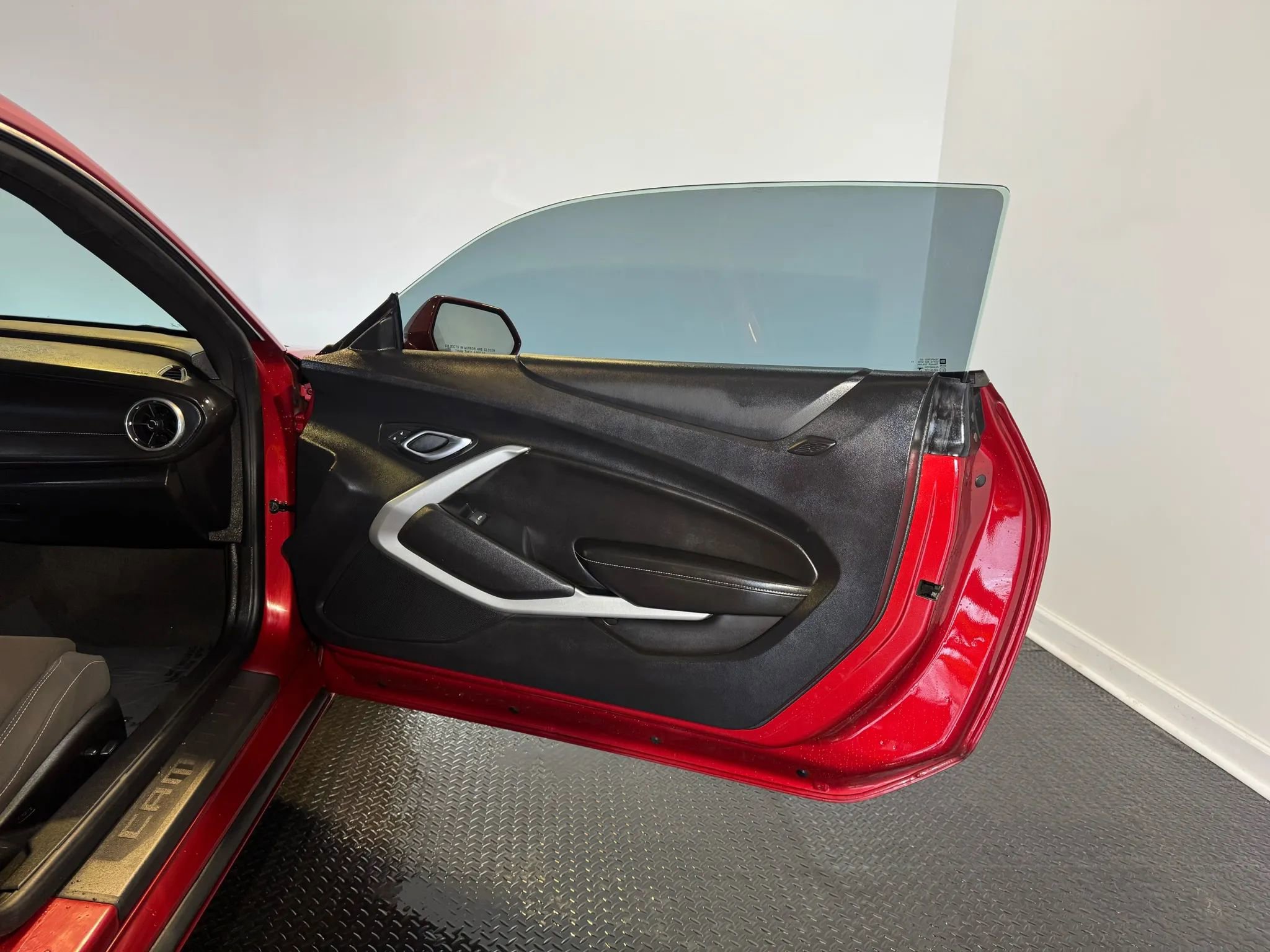 Used 2018 Chevrolet Camaro LT w/ RS Package image 20