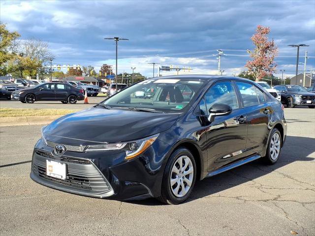 Certified 2025 Toyota Corolla LE image 1