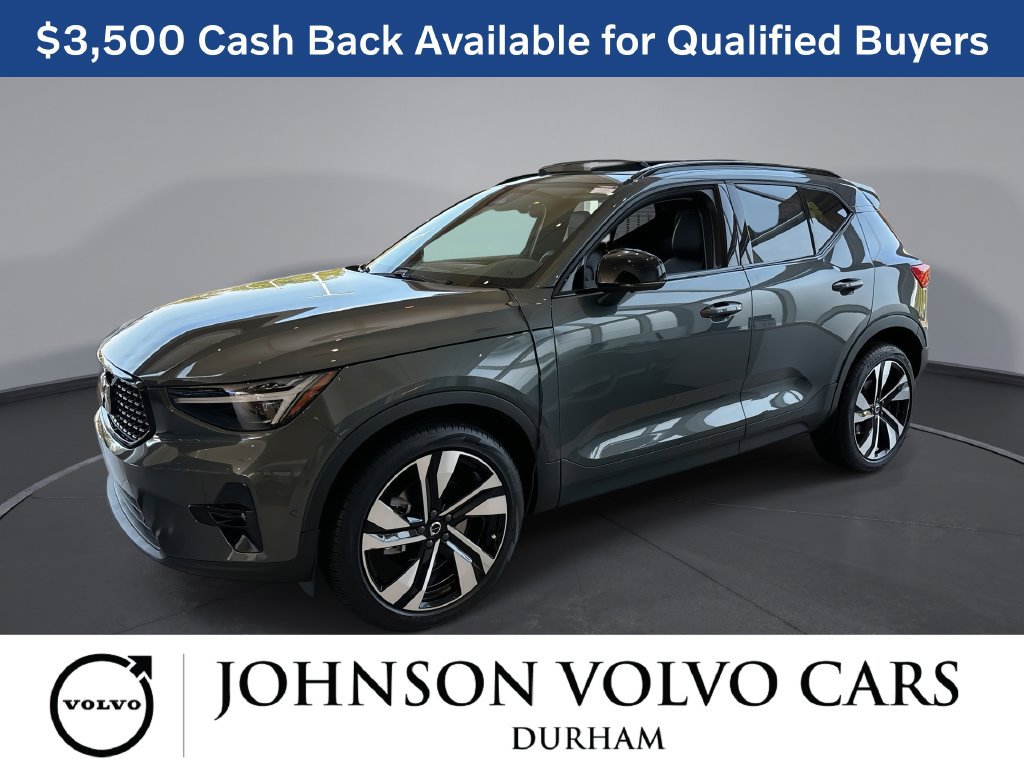 New 2026 Volvo XC40 B5 Plus w/ Climate Package AWD/4WD image 1