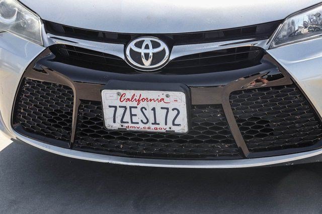 Used 2016 Toyota Camry SE FWD image 11