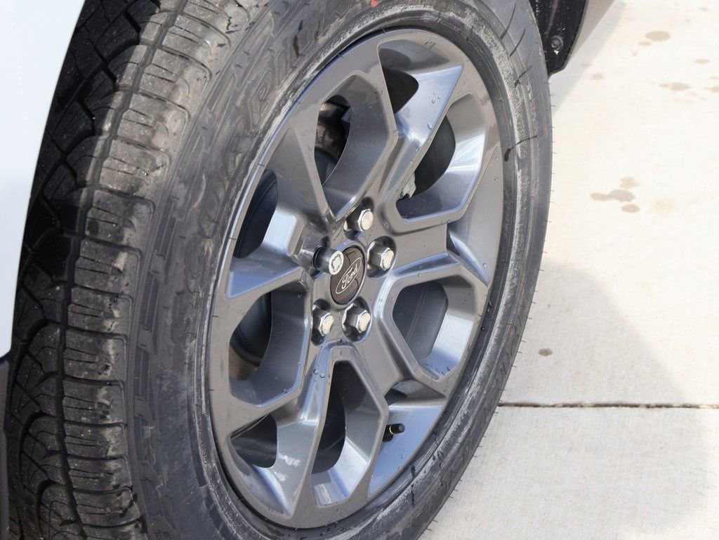 New 2026 Ford Maverick XLT w/ XLT Luxury Package image 40