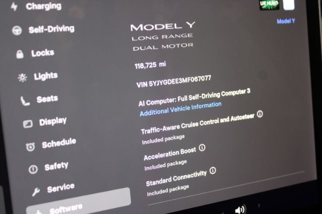 Used 2021 Tesla Model Y Long Range AWD/4WD image 16