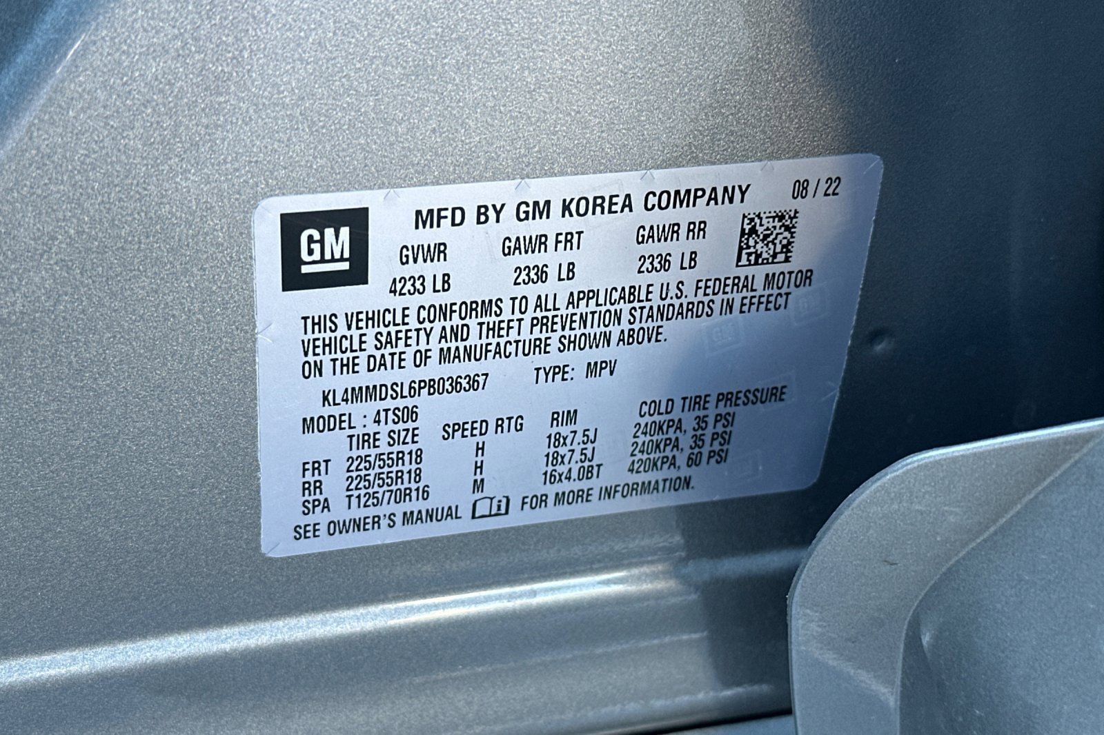 Used 2023 Buick Encore GX Select w/ Sport Touring Package image 40