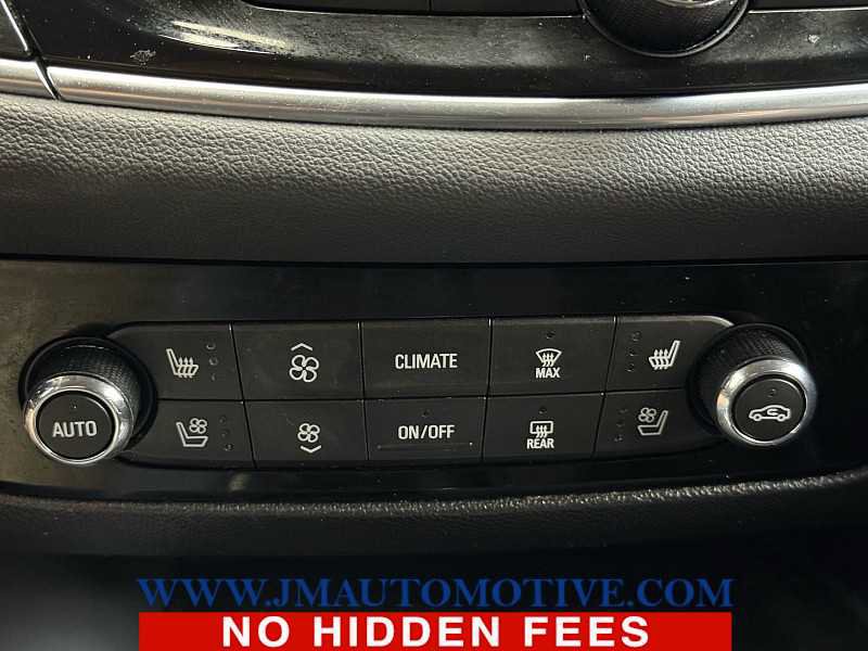 Used 2018 Buick Enclave Premium image 36