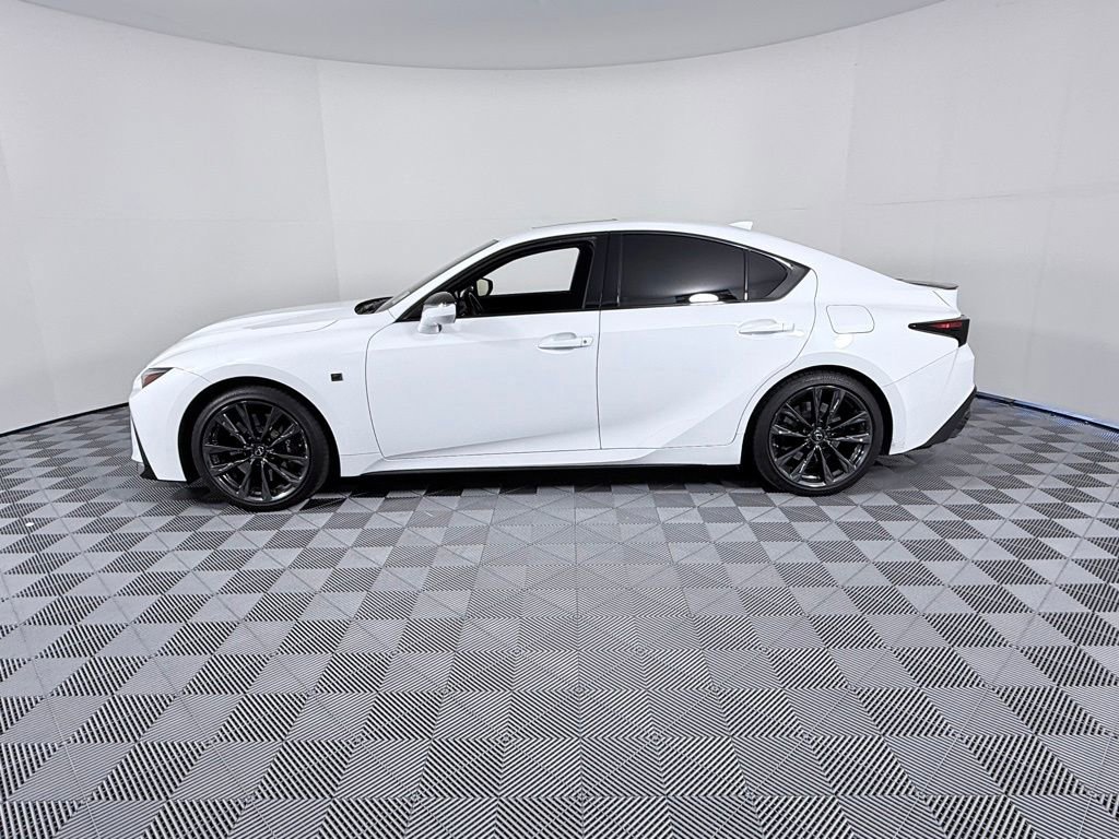 Used 2023 Lexus IS 500 image 7
