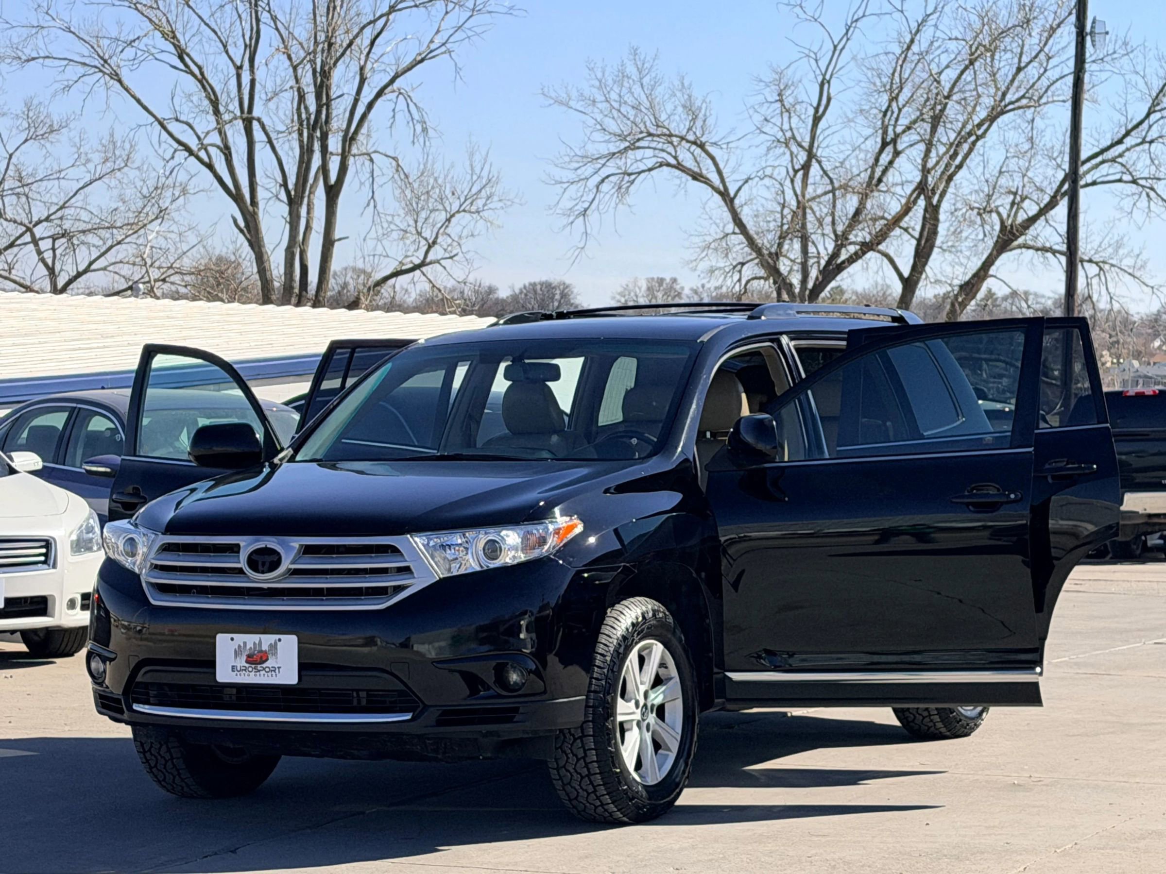 Used 2013 Toyota Highlander SE image 21