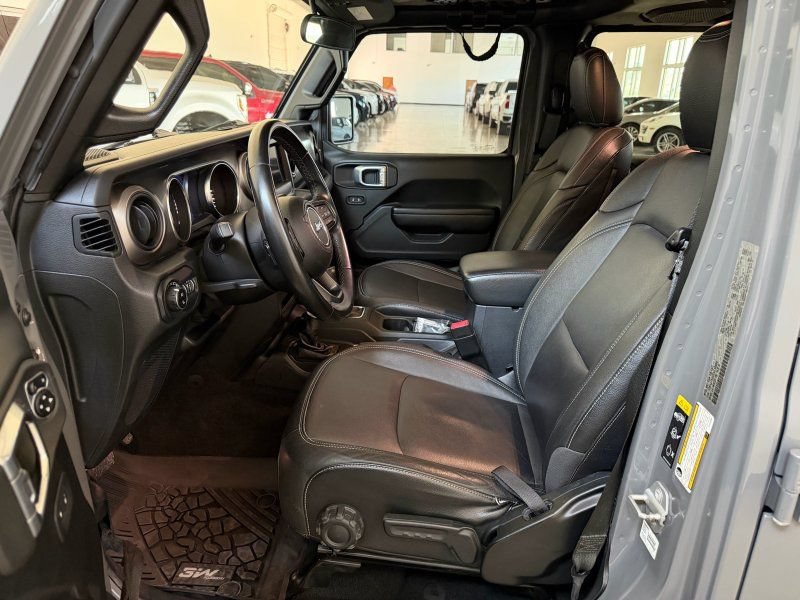 Used 2020 Jeep Gladiator Sport w/ Quick Order Package 24S AWD/4WD image 14