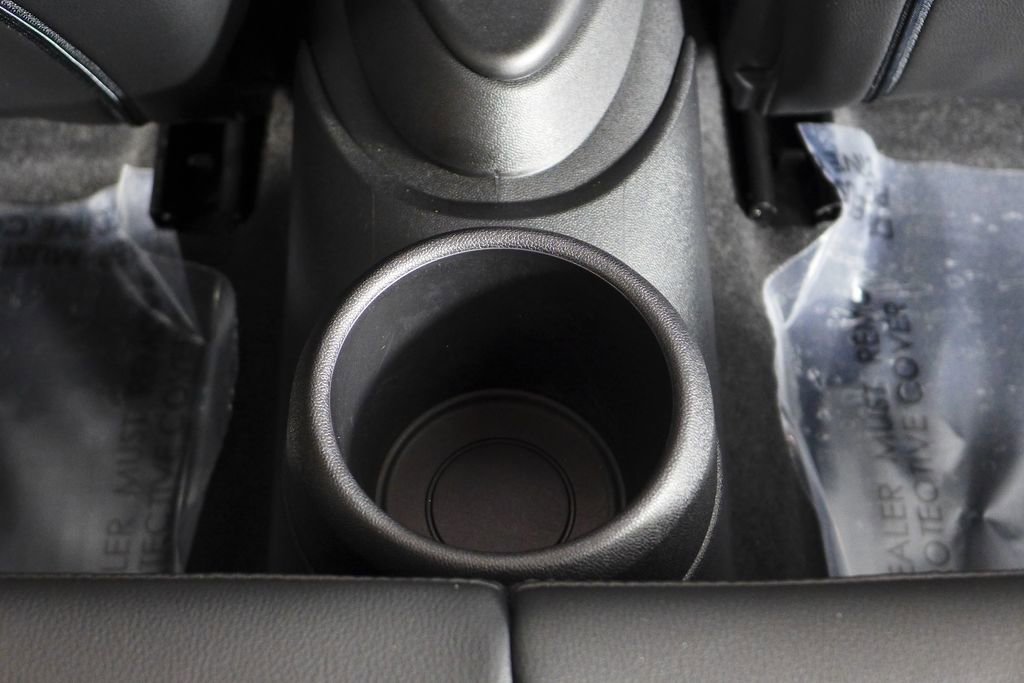 Used 2019 MINI Cooper 4-Door Hardtop image 24