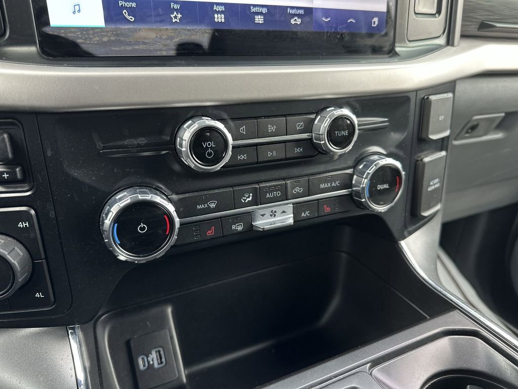 Used 2022 Ford F150 XLT w/ Equipment Group 302A High AWD/4WD image 18
