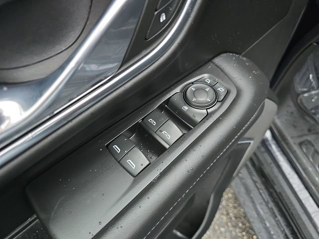 Certified 2023 GMC Yukon SLE image 25