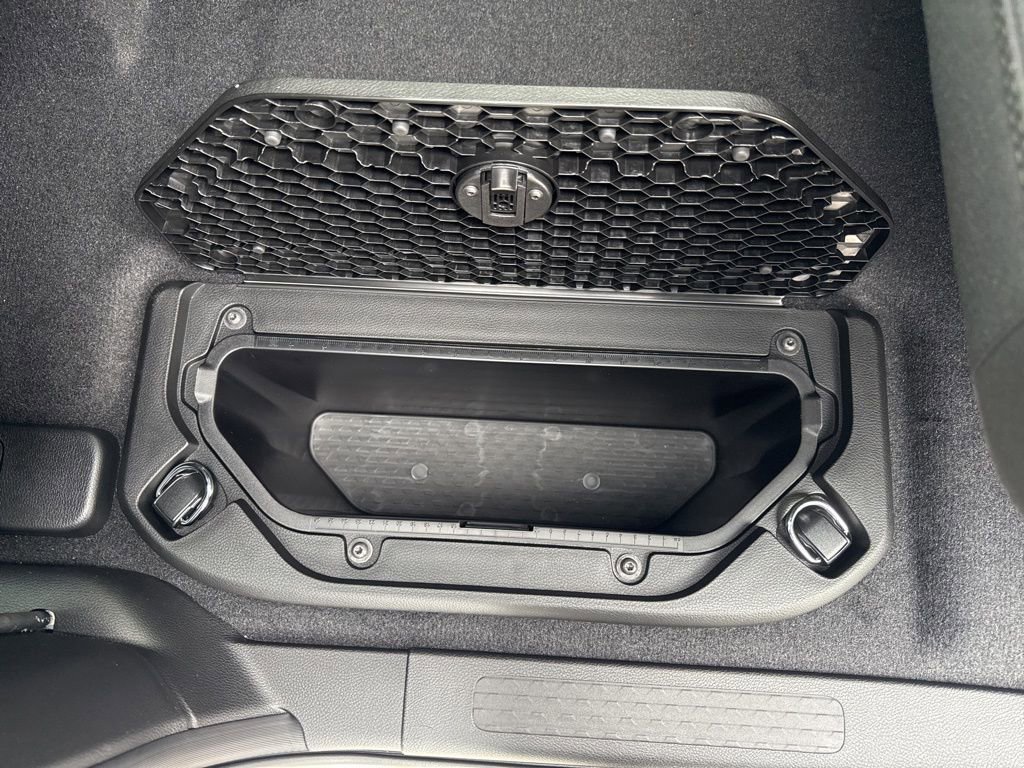 New 2026 RAM 1500 4x4 Crew Cab image 35