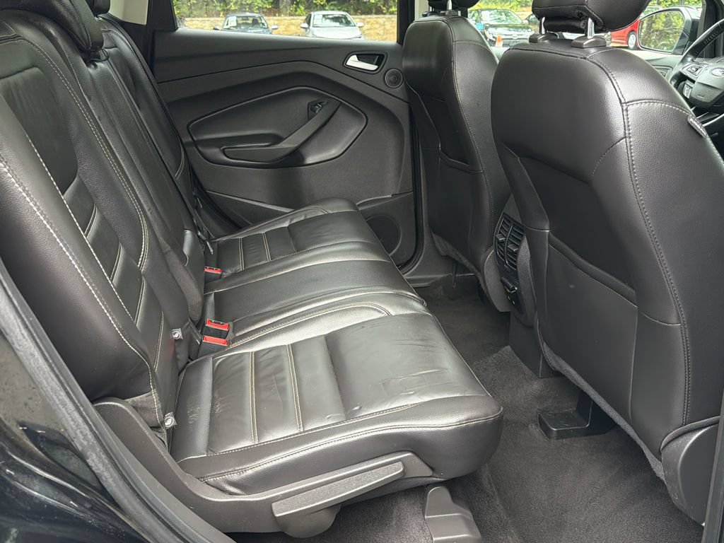 Used 2018 Ford Escape Titanium w/ Ford Safe & Smart Package AWD/4WD image 15
