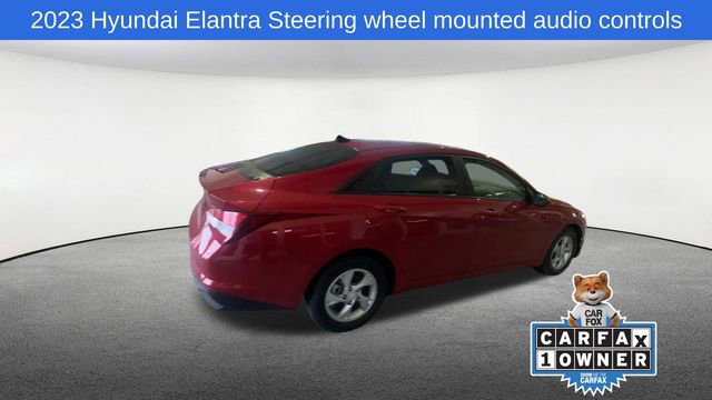 Used 2023 Hyundai Elantra SE image 9