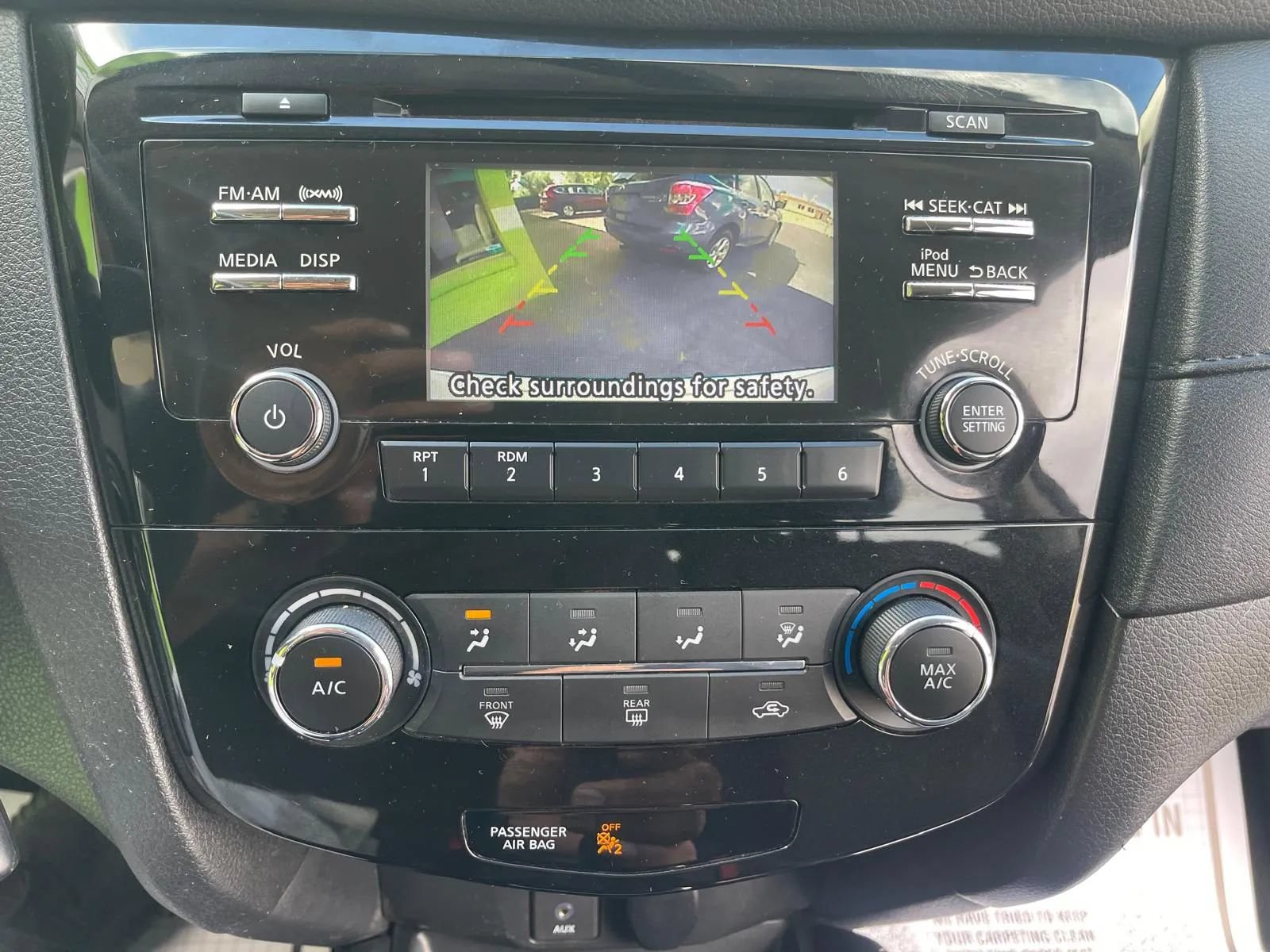 Used 2017 Nissan Rogue S AWD/4WD image 22