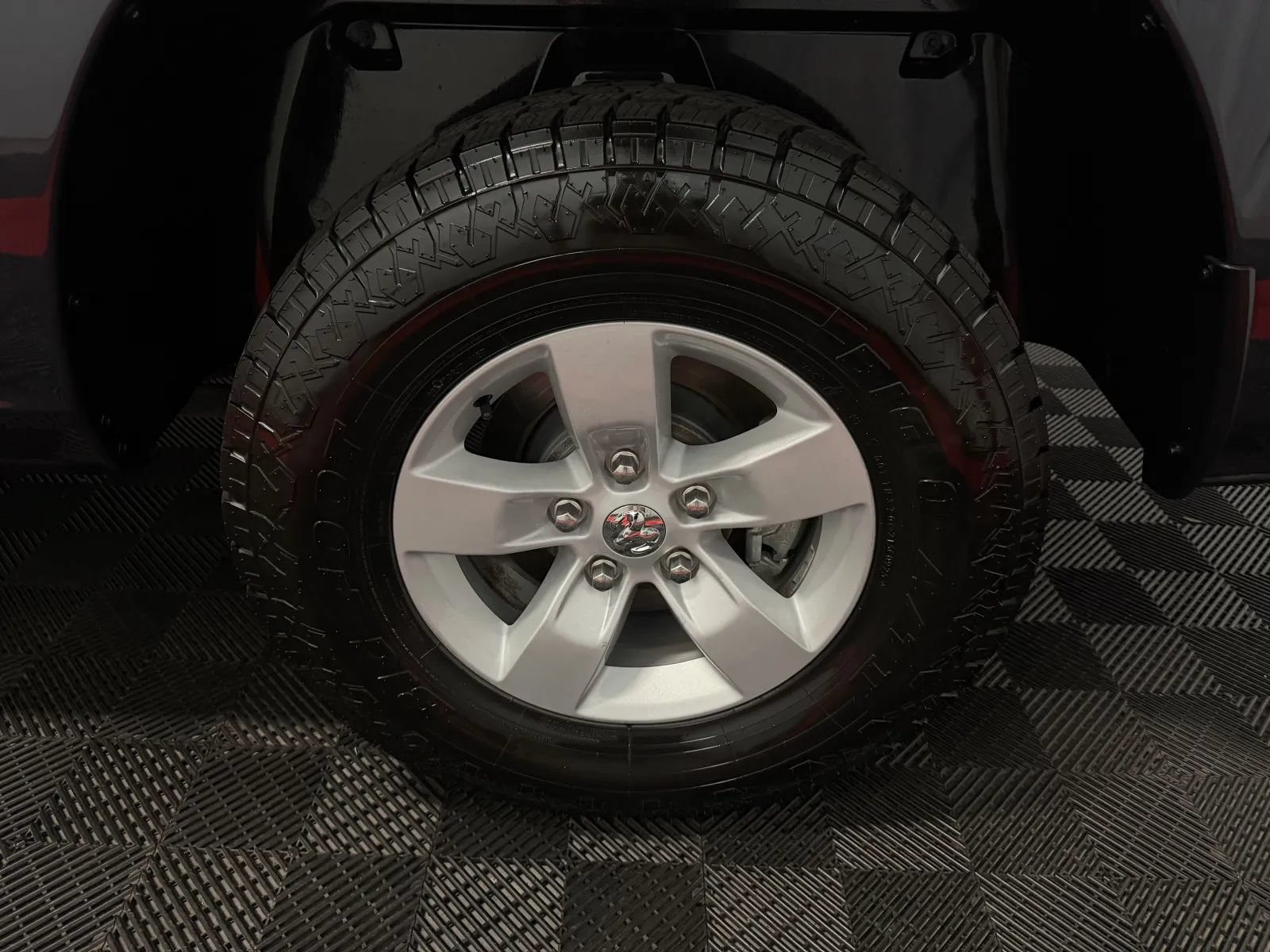 Used 2019 RAM 1500 Tradesman w/ Chrome Plus Package RWD image 14