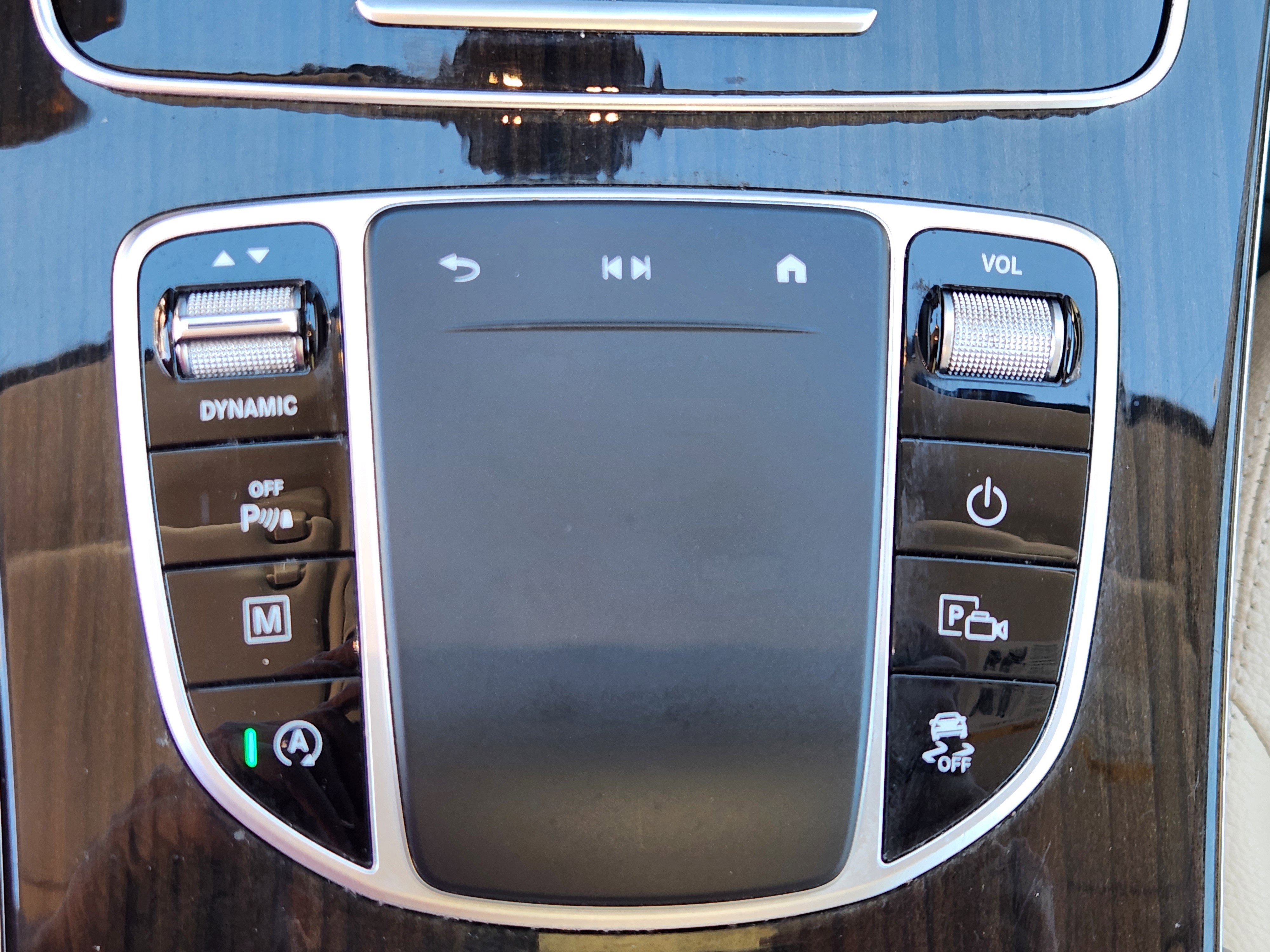 Used 2021 Mercedes-Benz GLC 300 4MATIC image 22