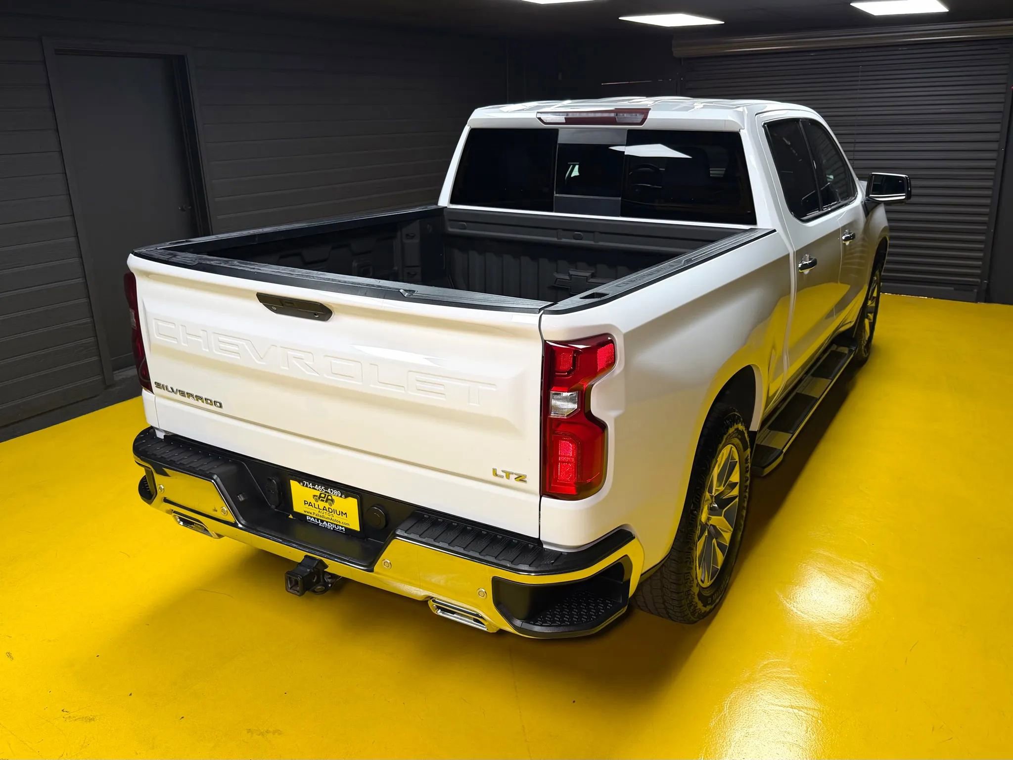 Used 2020 Chevrolet Silverado 1500 LTZ image 56