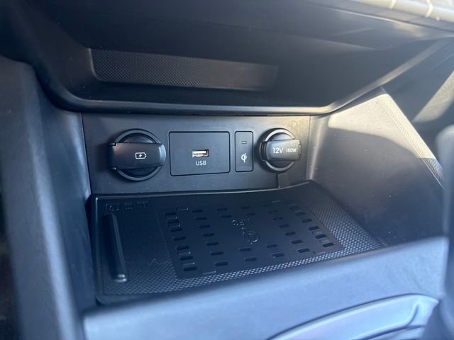 Certified 2023 Hyundai Kona SEL w/ Convenience Package image 32