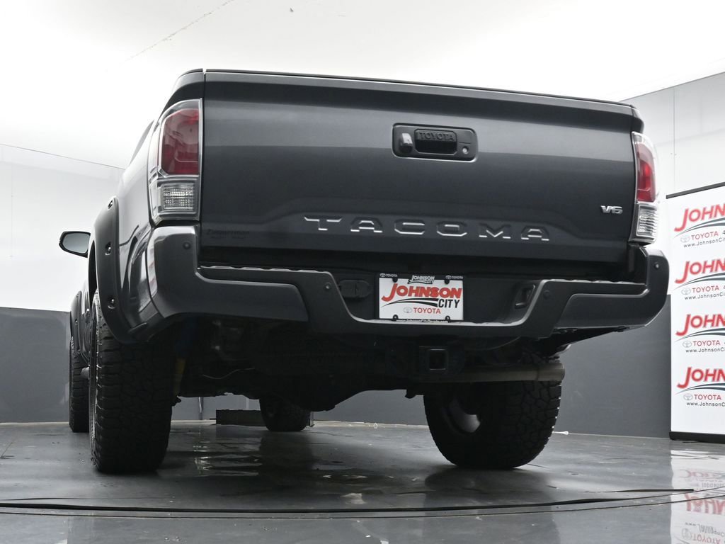 Used 2022 Toyota Tacoma TRD Off-Road w/ Technology Package image 36