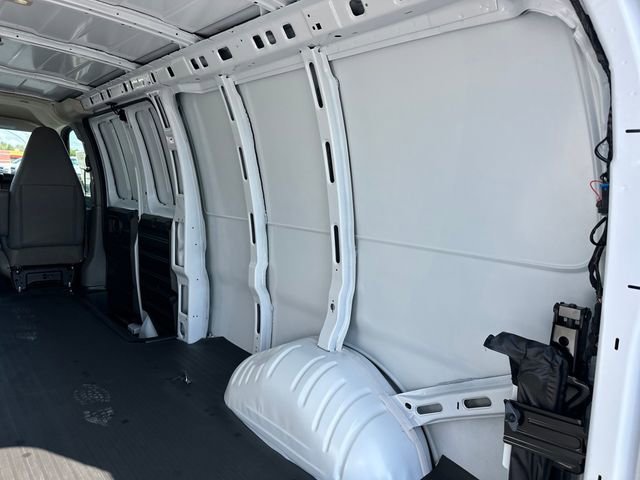 New 2025 Chevrolet Express 3500 Extended w/ Driver Convenience Package image 16