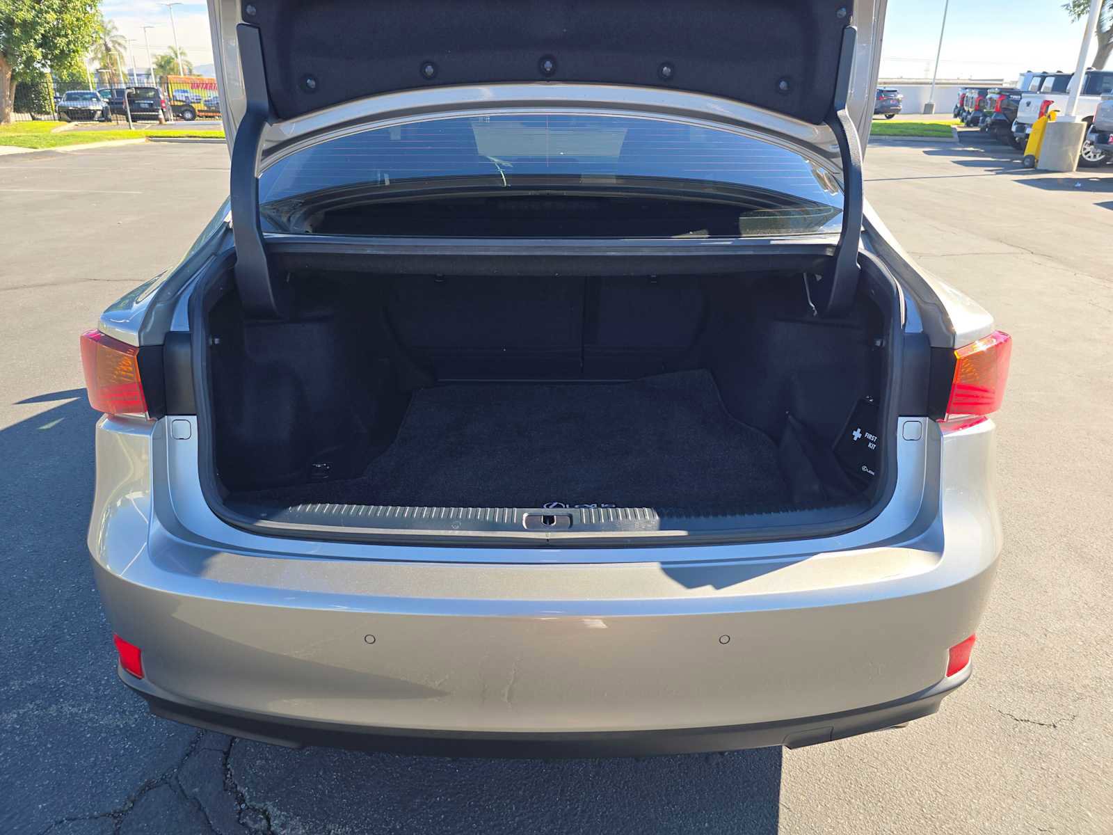 Used 2018 Lexus IS 300 image 15