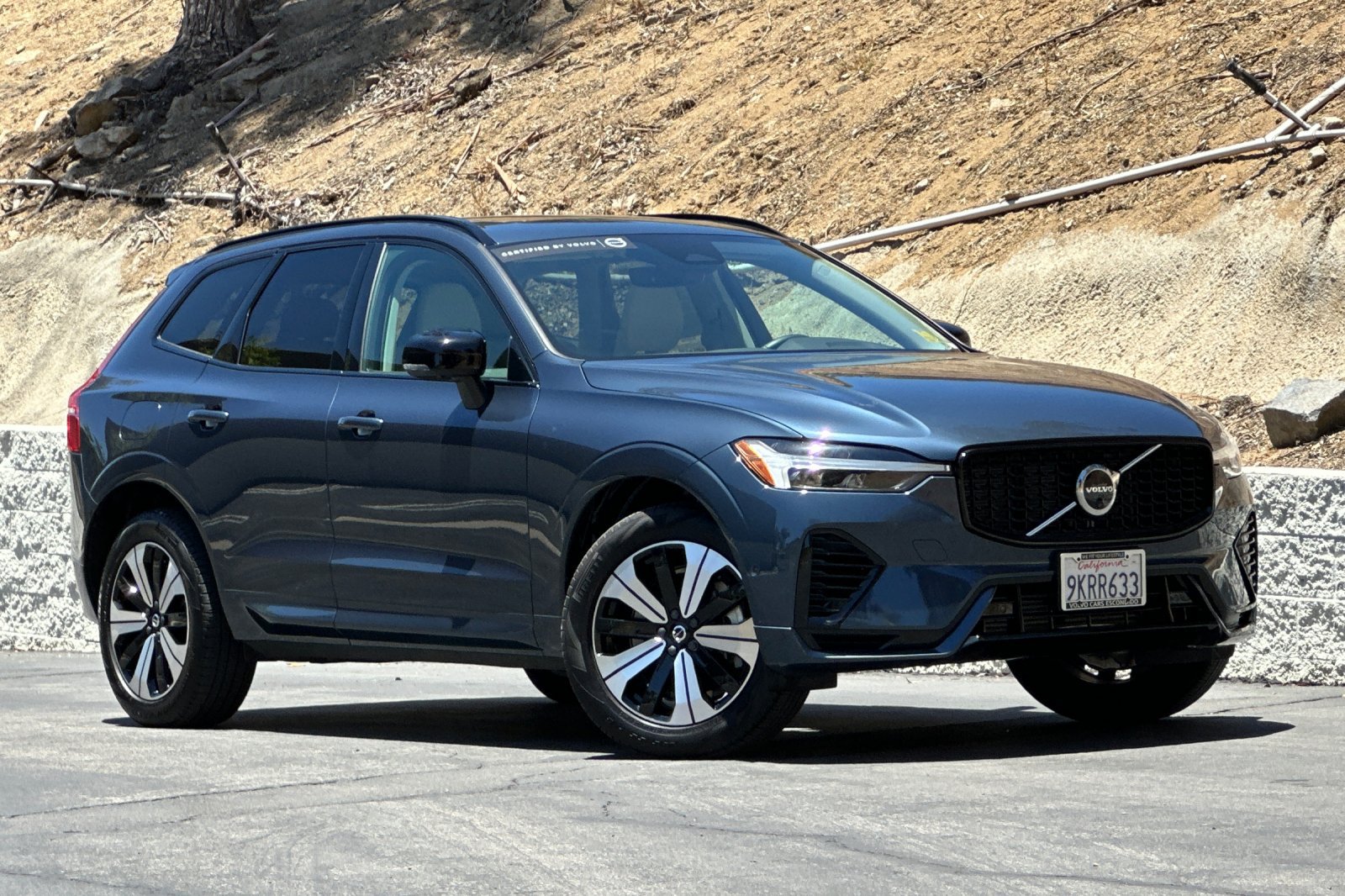 Certified 2024 Volvo XC60 T8 Plus w/ Protection Package Premier AWD/4WD image 2
