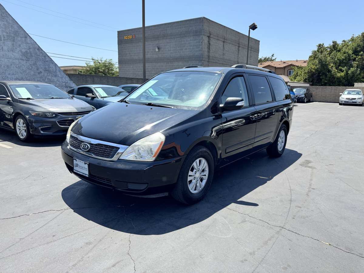 Used 2012 Kia Sedona LX w/ PWR Pkg FWD image 13