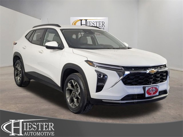 Used 2025 Chevrolet Trax LT w/ LT Convenience Package