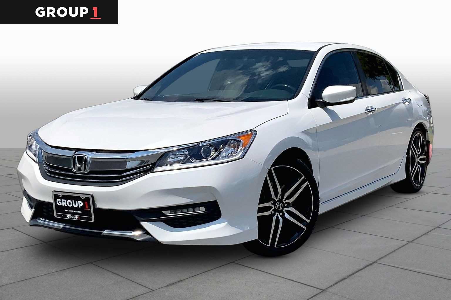 Used 2017 Honda Accord Sport Special Edition image 1