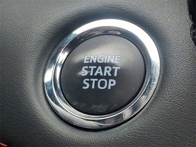 Used 2022 Toyota Highlander XSE image 25