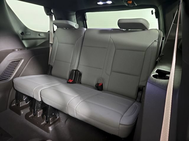 Used 2022 GMC Yukon SLT RWD image 11