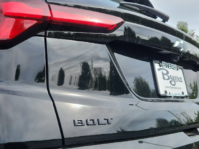 New 2027 Chevrolet Bolt LT w/ Comfort Package FWD image 11