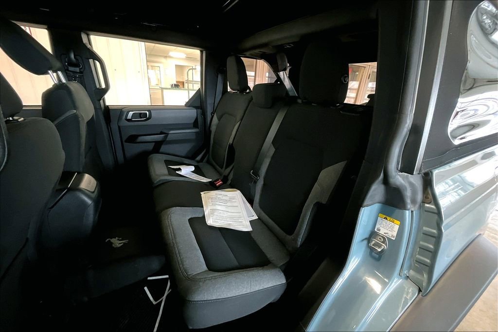 Used 2021 Ford Bronco Big Bend image 15