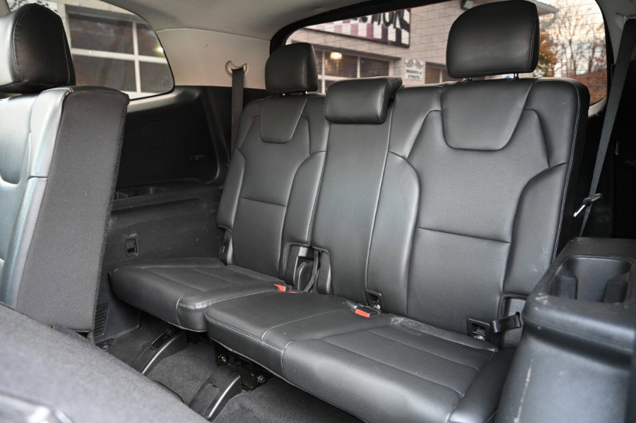 Used 2020 Kia Telluride S w/ S 8 Passenger Seating Package image 16