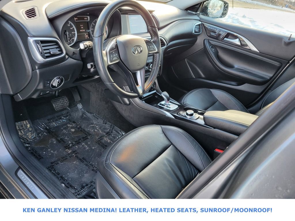 Used 2018 INFINITI QX30 Premium w/ Cargo Package image 25