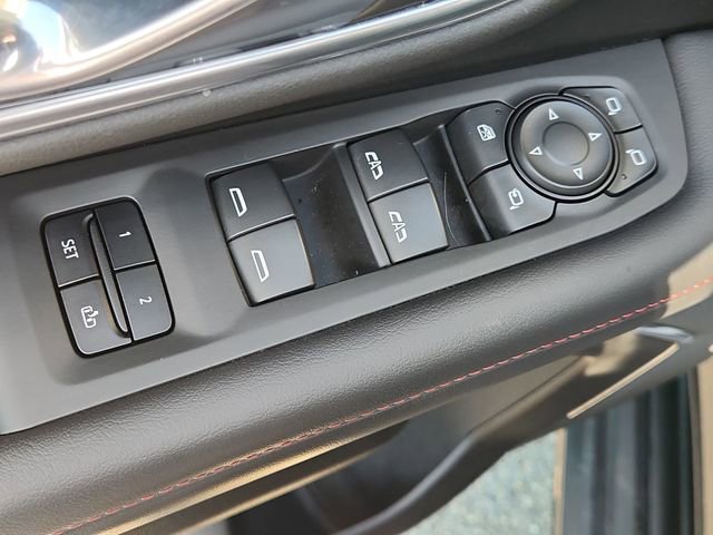 Certified 2021 Chevrolet Suburban RST w/ Luxury Package image 22