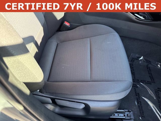 Used 2024 Toyota Prius LE image 10