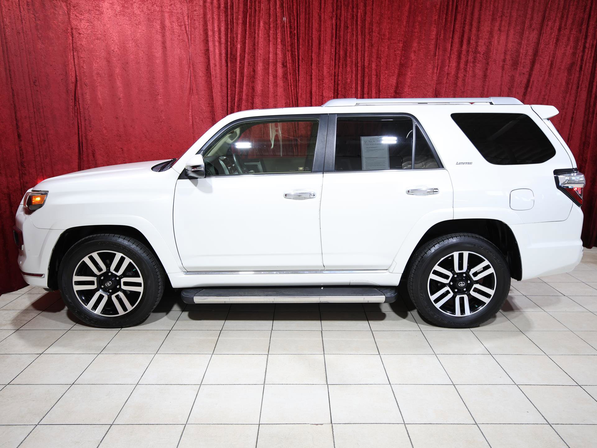 Used 2016 Toyota 4Runner Limited AWD/4WD image 4
