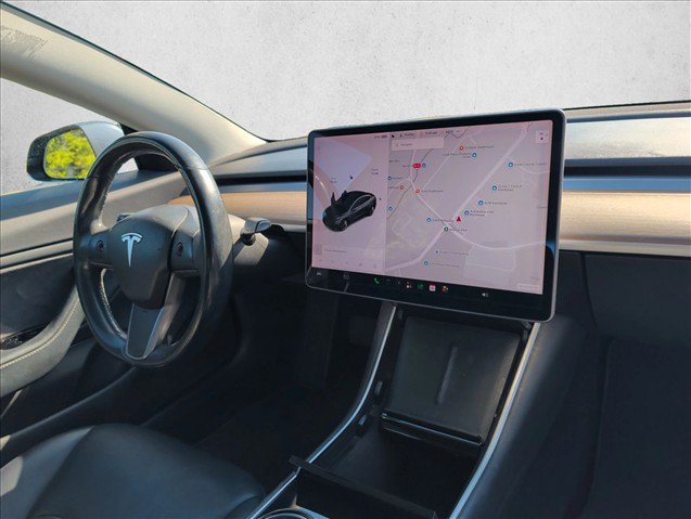 Used 2018 Tesla Model 3 Long Range RWD image 27