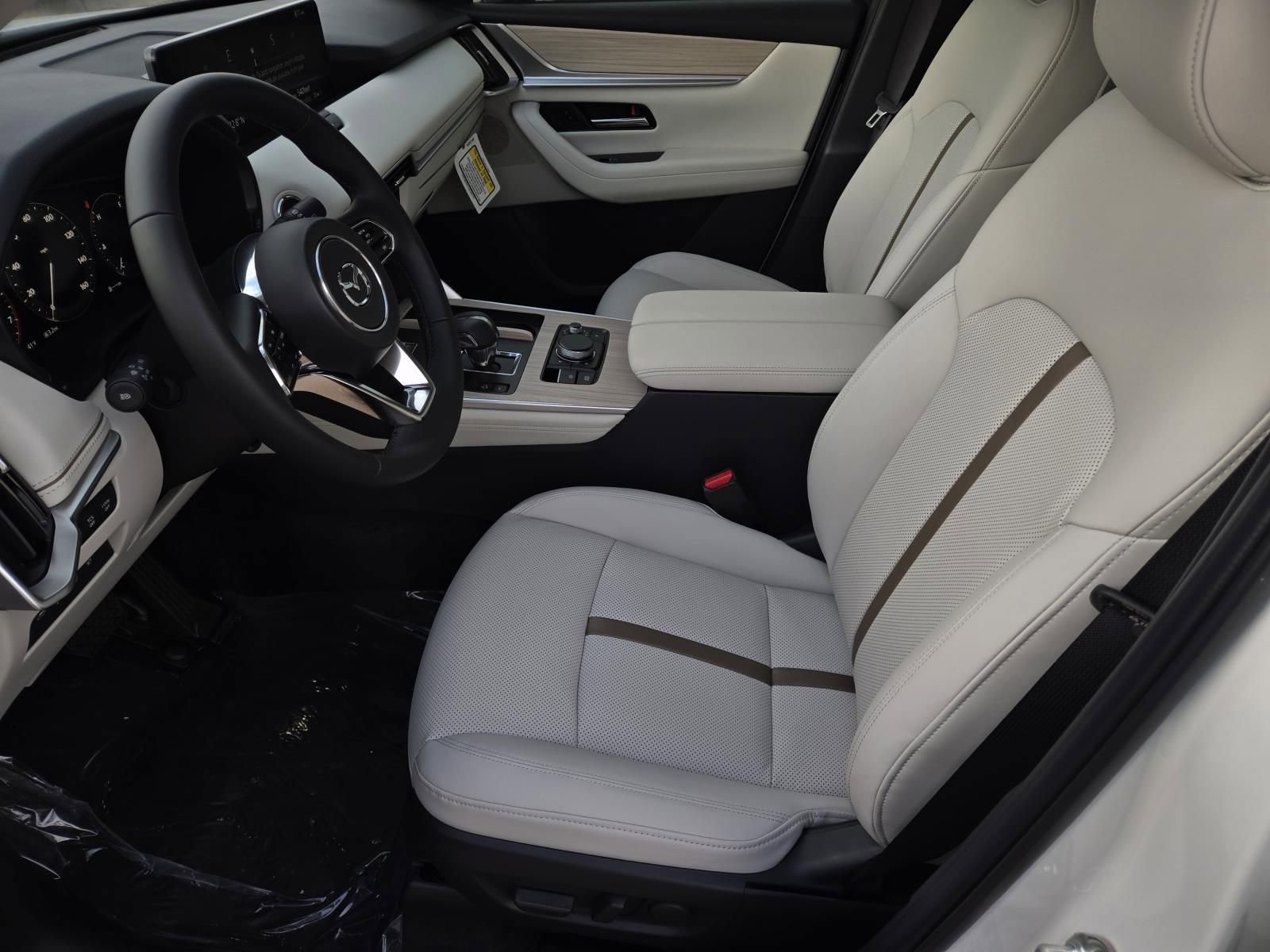 New 2026 MAZDA CX-90 3.3 Turbo w/ Premium Plus Pkg image 15