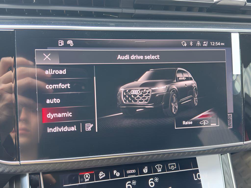 New 2026 Audi Q7 3.0T Prestige AWD/4WD image 20
