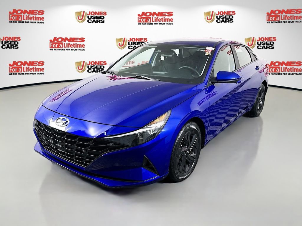 Certified 2021 Hyundai Elantra SEL image 12