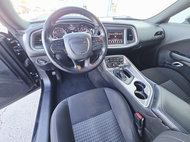 Used 2021 Dodge Challenger GT image 6