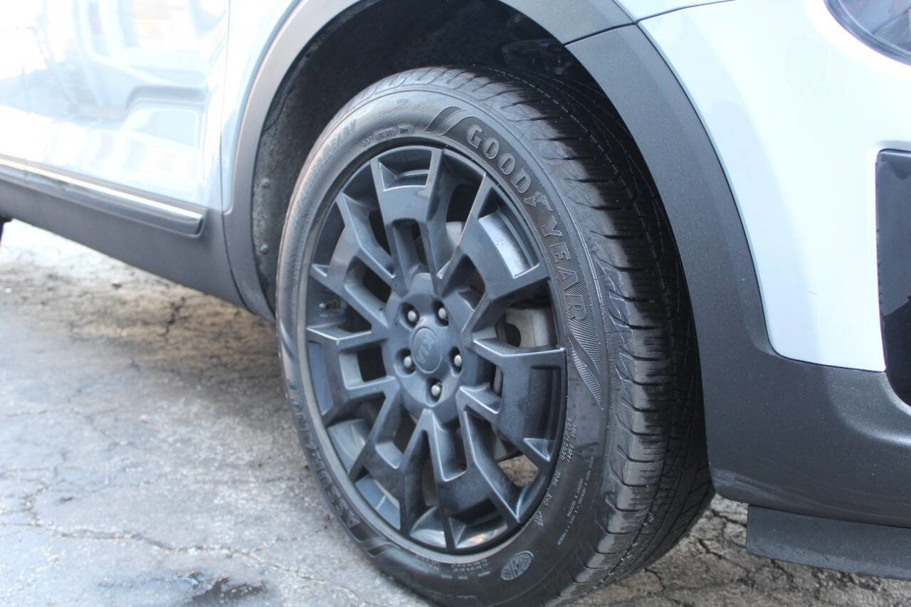 Used 2021 Kia Telluride EX w/ EX Premium Package image 32