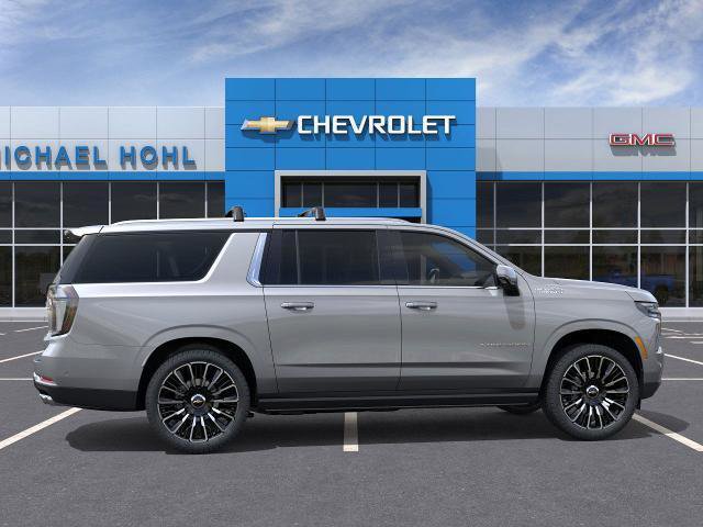 New 2026 Chevrolet Suburban High Country image 5