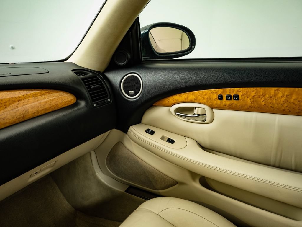 Used 2004 Lexus SC 430 Convertible RWD image 43